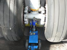aircraft weighing, weighing aircraft, aircraft scale rental, large jet weighing, aircraft scales, large jet aircraft scales, large jet weighing, weighing a large jet, weighing an A320, weighing equipment for airbus a320, airbus a320 weighing, rental scales, rental aircraft scales, leasing aircraft weighing equipment